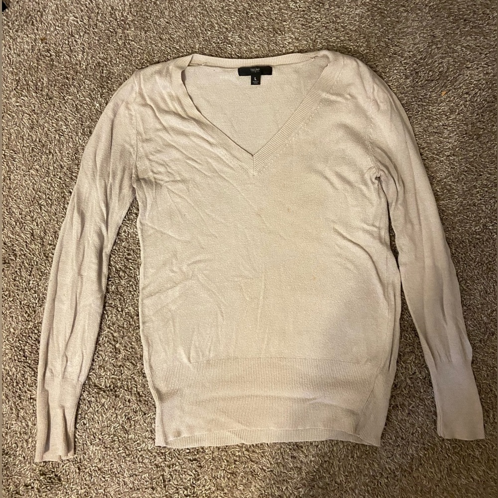 Beige Pullover V-Neck Sweater